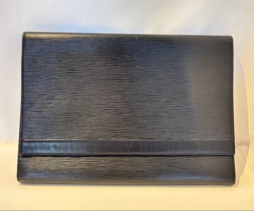 Louis vuitton epi pochette - vuitton,