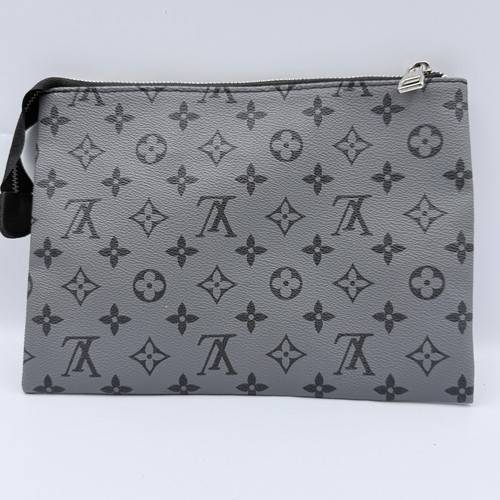Louis vuitton pouch - louis,