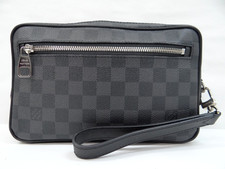 Pochette LOUIS VUITTON Damier