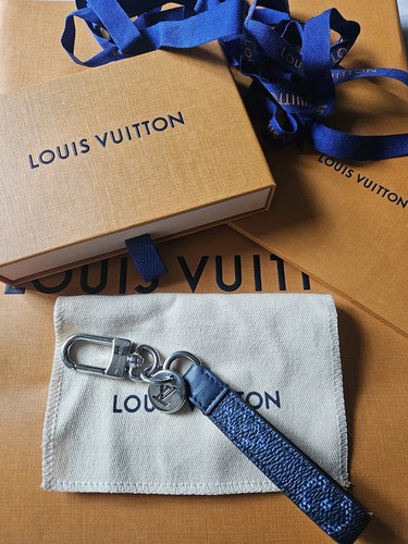 Louis vuitton dragonne - vuitton, dragonne"