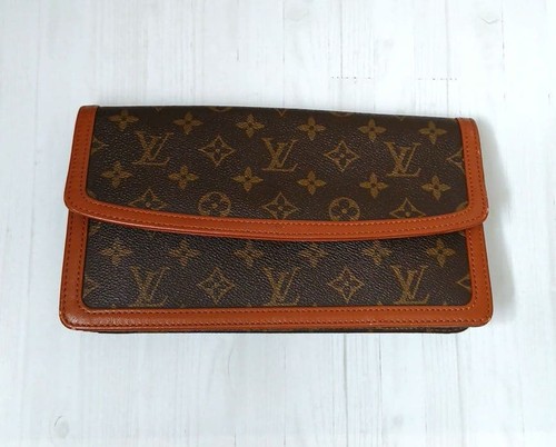Louis vuitton monogram - louis,