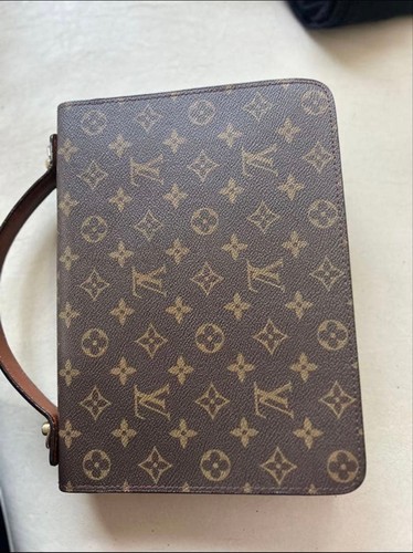 Borsa pochette monogramma